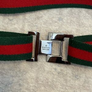 GUCCI | Red and green Gucci motif belt
